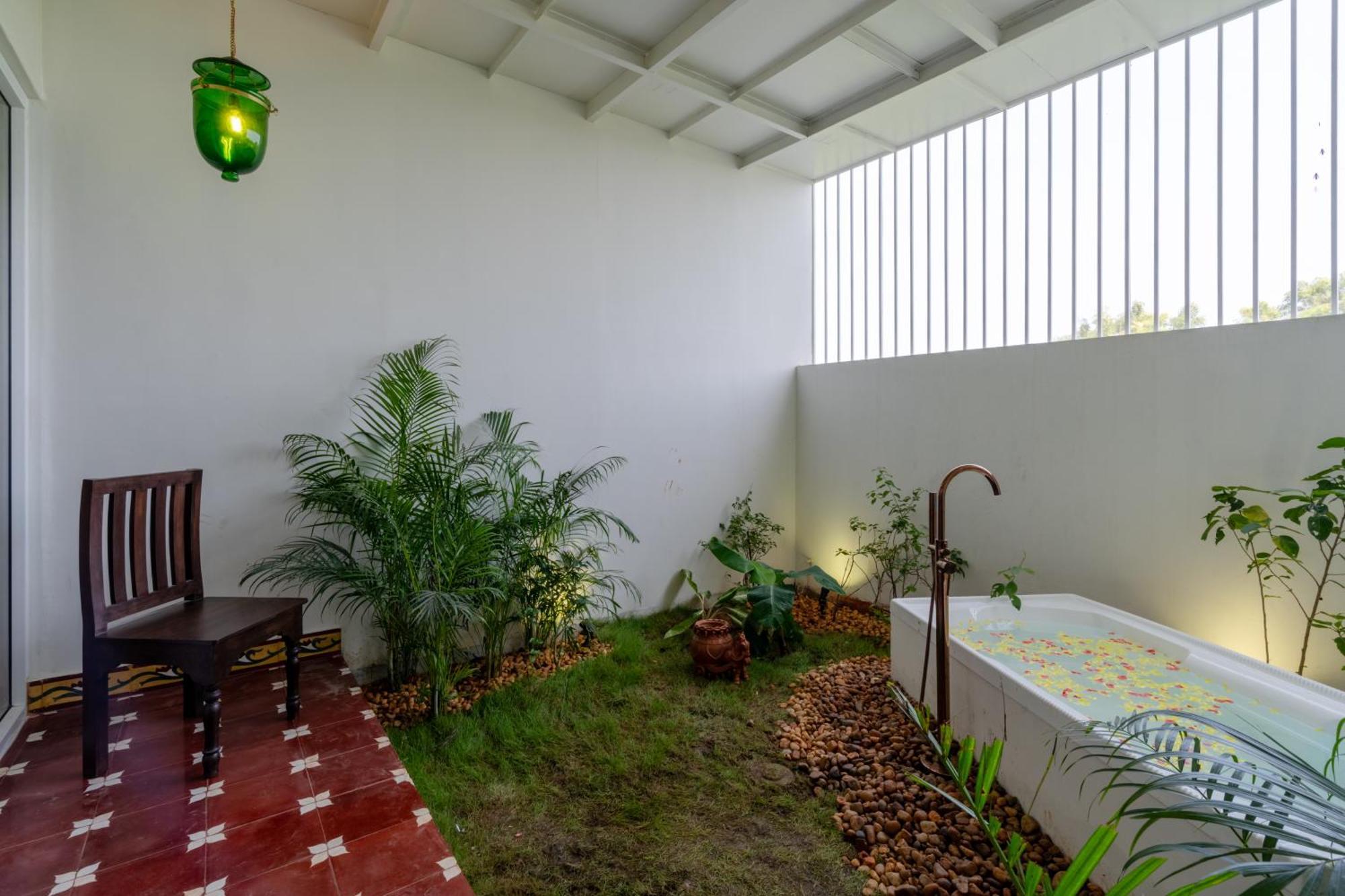 Nomads Resort - Destination Stays 蓬蒂切里 外观 照片